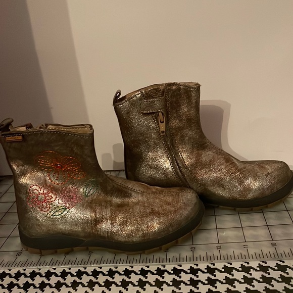 Naturino shoes boots girl size 27 - Picture 1 of 8